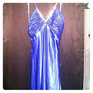 Morgan and Co formal gown